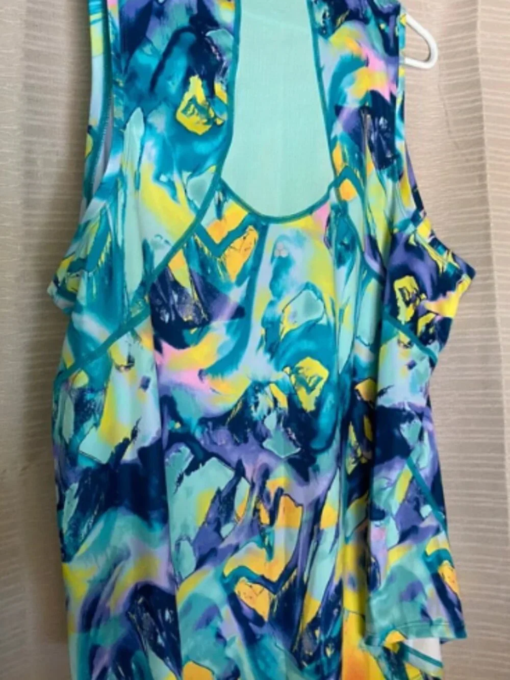 Multi-color silky - Picture 1 of 2